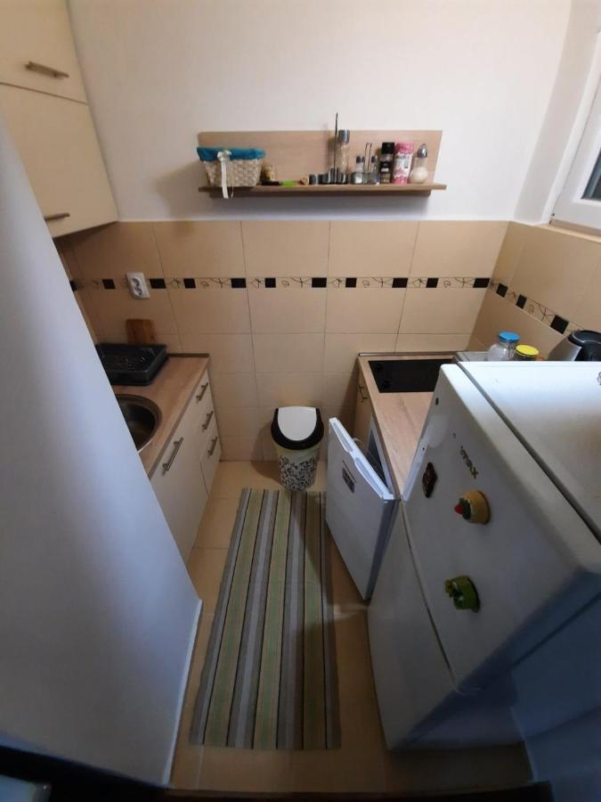 Apartments Mila เซทินเจ ภายนอก รูปภาพ